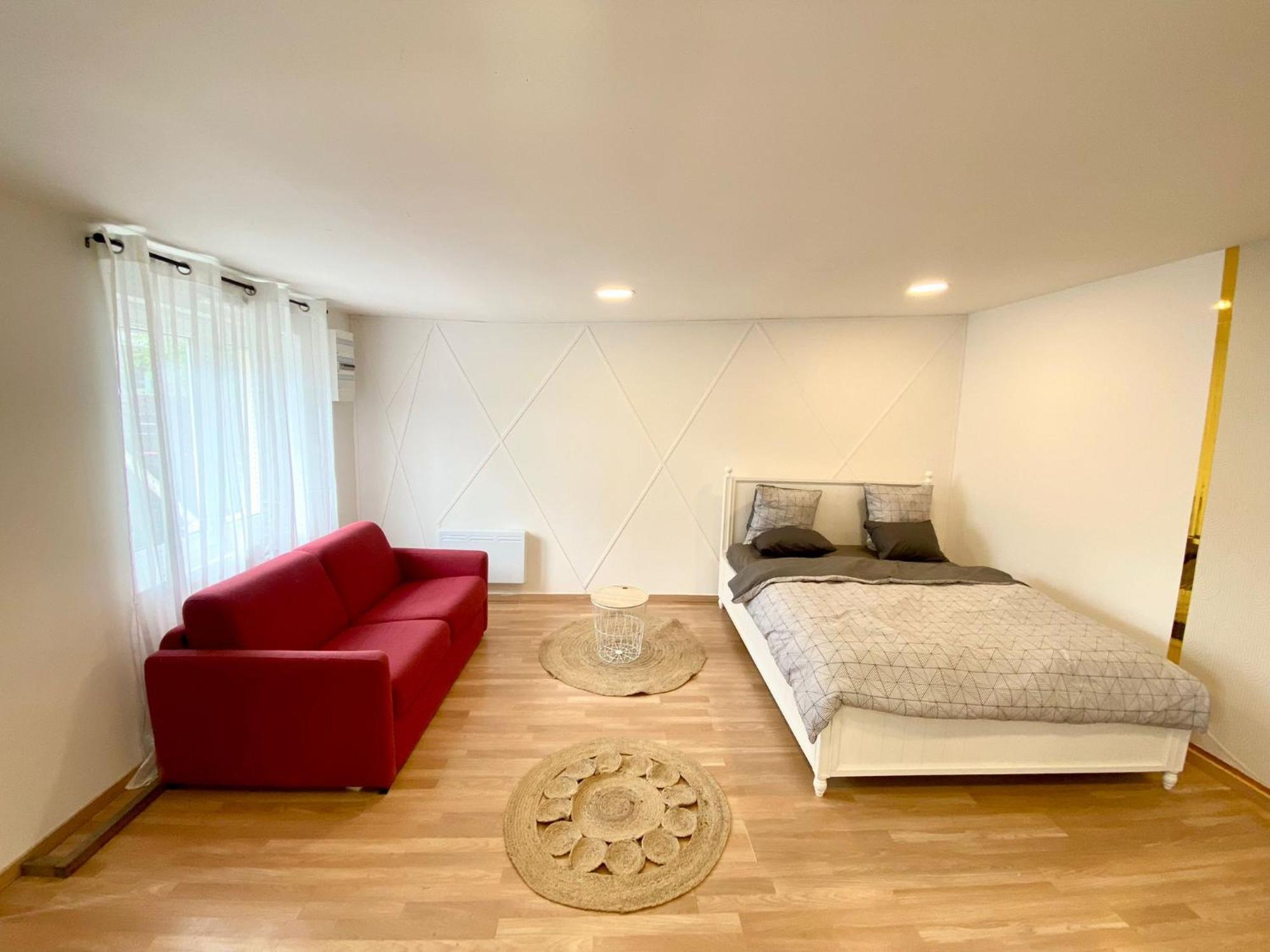 Danielle Et Octave Apartment แคลร์มงต์ ภายนอก รูปภาพ