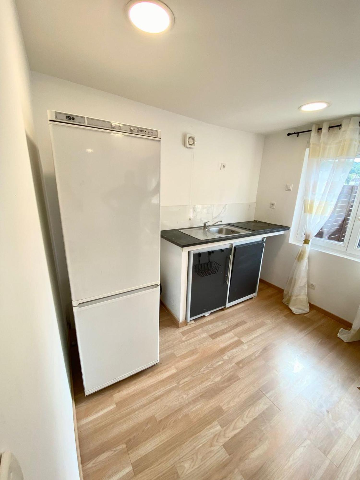 Danielle Et Octave Apartment แคลร์มงต์ ภายนอก รูปภาพ
